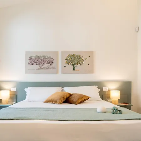 Alice By Ortigiaapartments