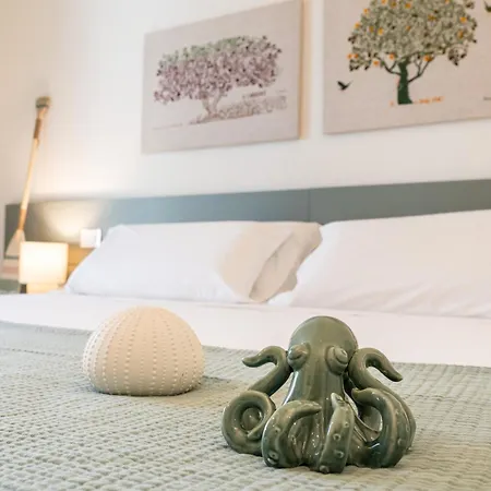 Alice By Ortigiaapartments 锡拉库扎