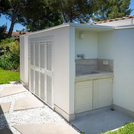 Alice By Ortigiaapartments *